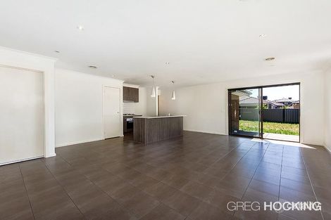 Property photo of 28 Lombard Street Roxburgh Park VIC 3064