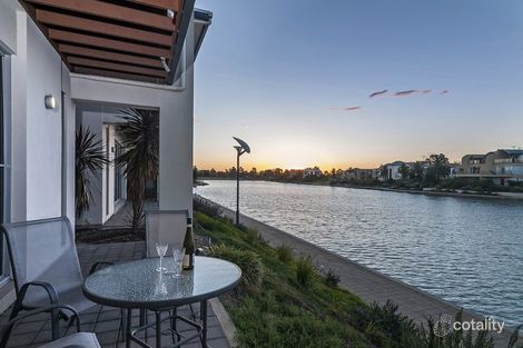 2/41 Douglas Dr, Mawson Lakes, SA 5095