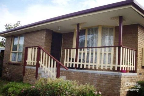 Property photo of 6 Ralph Crescent Hampton Park VIC 3976