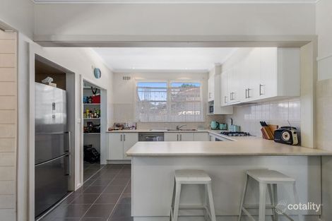 Property photo of 10 Templeton Street Sale VIC 3850
