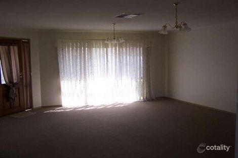 Property photo of 2/31 Clarinda Street Somerville VIC 3912