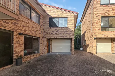 4/1 Bombala Tce, Caloundra, QLD 4551