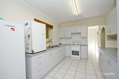 Property photo of 28 Dalton Street Bungalow QLD 4870