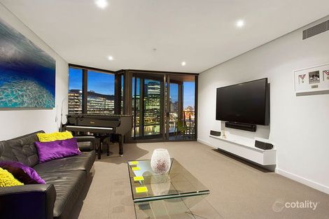 Property photo of 1002/100 Lorimer Street Docklands VIC 3008