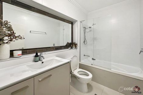 Property photo of 21/18 Barramul Street Bulimba QLD 4171
