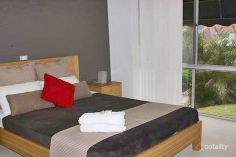 Property photo of 2/31-32 Pacific Drive Port Macquarie NSW 2444