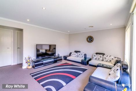 Property photo of 19 Barmera Way Truganina VIC 3029