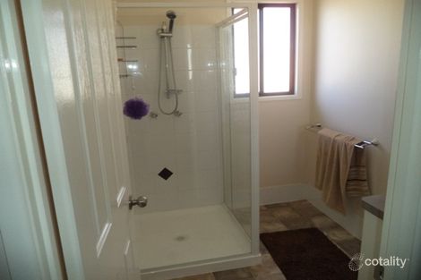 Property photo of 18 Scott Street Yuleba QLD 4427