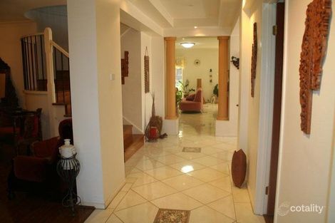 Property photo of 8 Barrington Court Holsworthy NSW 2173