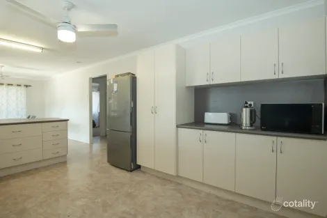 Property photo of 13 Bundalba Street Biloela QLD 4715
