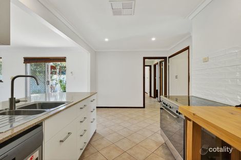 Property photo of 2 Matfield Way Gosnells WA 6110
