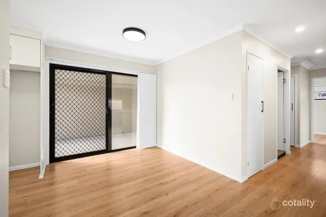 Property photo of 23 Currawong Drive Birkdale QLD 4159