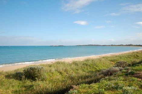 64 Arcadia Dr, Shoalwater, WA 6169