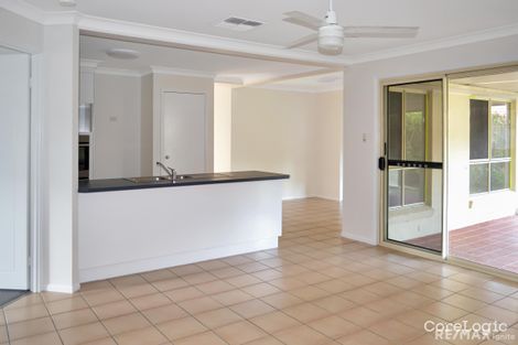 Property photo of 6 Tea Tree Crescent Sinnamon Park QLD 4073
