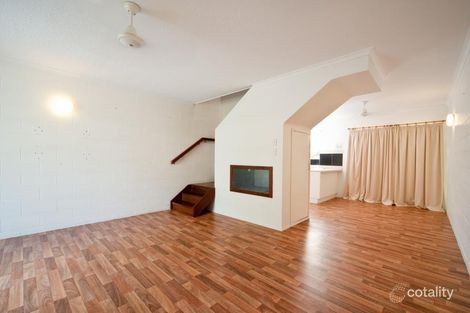Property photo of 26/11 Island Drive Cannonvale QLD 4802