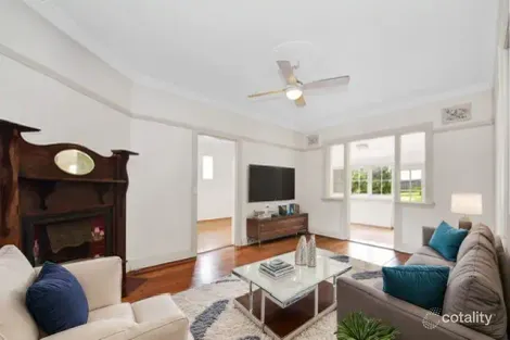 8 Dobroyd Pde, Haberfield, NSW 2045
