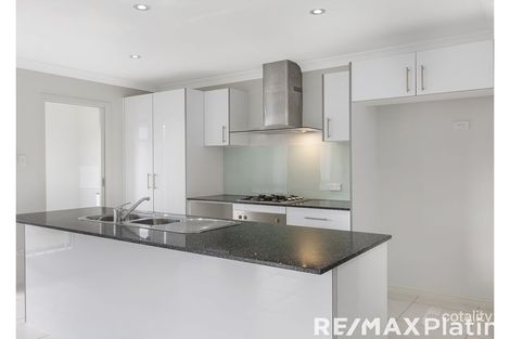 Property photo of 47 Central Green Drive Narangba QLD 4504