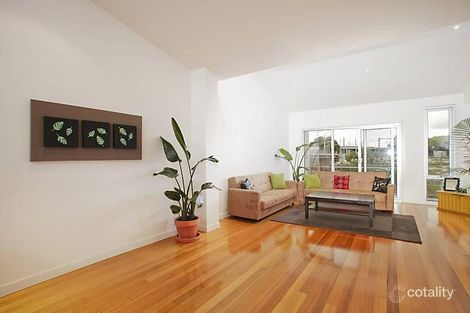 Property photo of 13/4 Urquhart Street Northcote VIC 3070