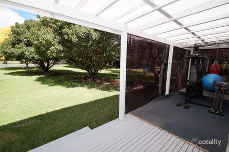 Property photo of 12 Wattle Drive Saumarez NSW 2350