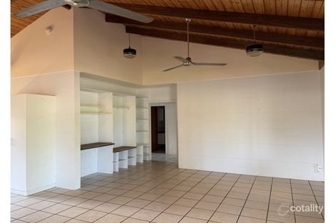 Property photo of 6 Yamala Close Mission Beach QLD 4852