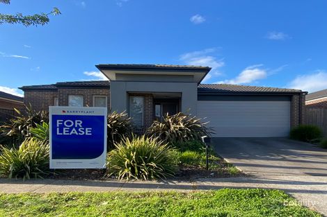 Property photo of 8 Oak Leaf Street Greenvale VIC 3059