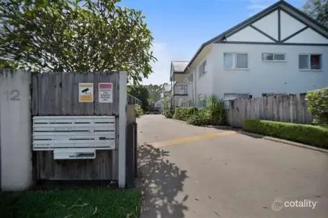 4/12 Mayers St, Manunda, QLD 4870