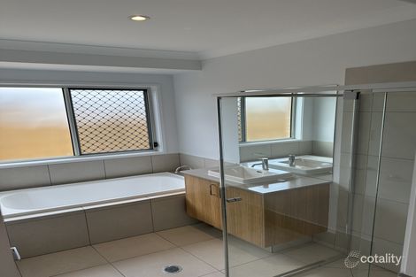 Property photo of 63 Frederick Circuit Eli Waters QLD 4655