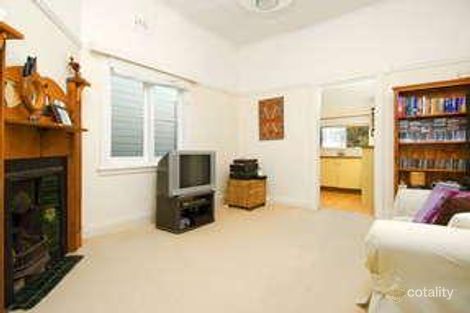 Property photo of 10 Edwin Street Fairlight NSW 2094