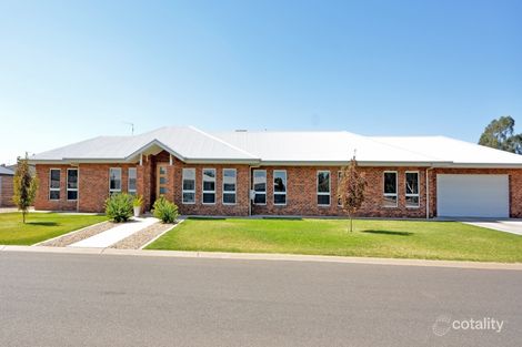 Property photo of 17 Ellendon Place Leeton NSW 2705
