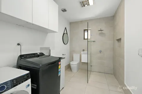 Property photo of 32 Stuart Street Kotara South NSW 2289