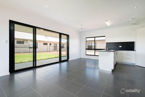 Property photo of 13 Sundew Circuit Zuccoli NT 0832