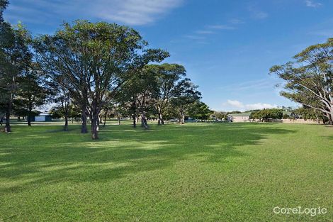 Property photo of 32 Sorbonne Close Sippy Downs QLD 4556