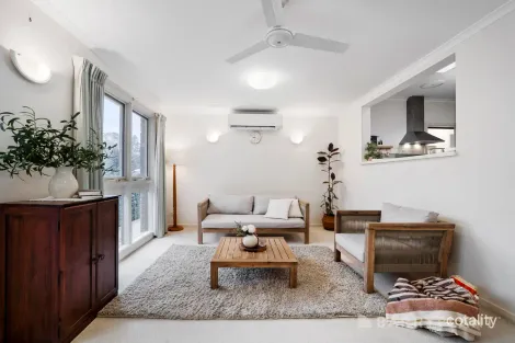 Property photo of 29 Henry Street Eltham VIC 3095