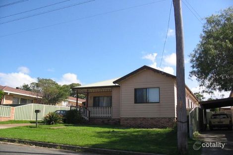 12 Wallace St, Waratah, NSW 2298