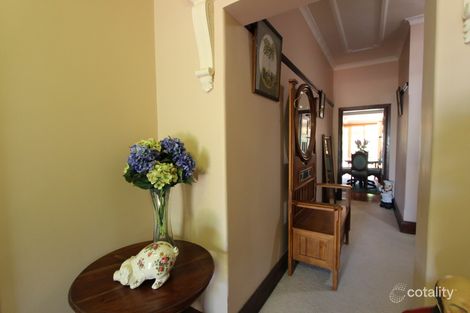 Property photo of 127 Asquith Street Temora NSW 2666