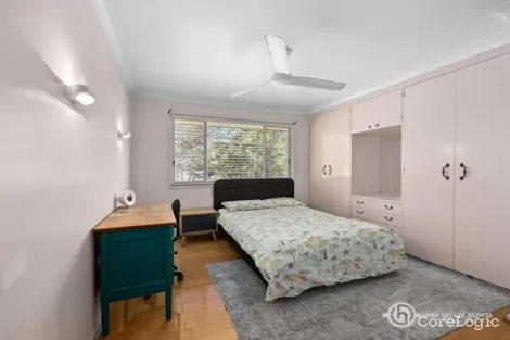 Property photo of 8 Leopard Street Raceview QLD 4305