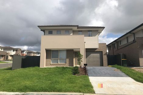 Property photo of 9 Evergreen Parade Woongarrah NSW 2259