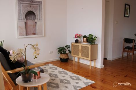 Property photo of 4/42 Bradley Street Newport VIC 3015