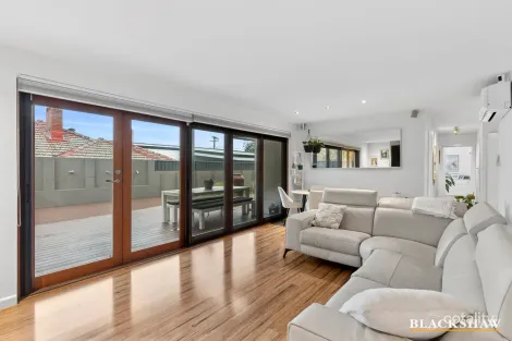 Property photo of 39 Sturt Avenue Narrabundah ACT 2604