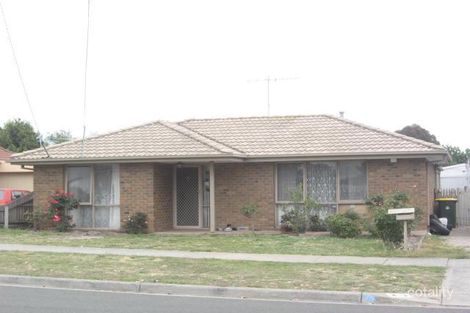 23 Dion Dr, Carrum Downs, VIC 3201