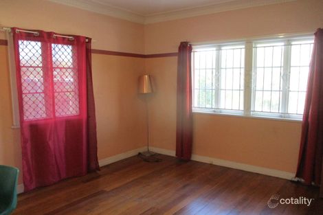 Property photo of 1 Ipswich Street Riverview QLD 4303