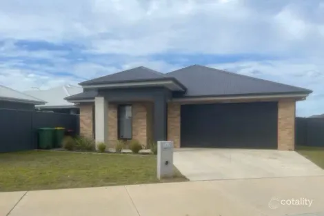 242 Brooklyn Dr, Thurgoona, NSW 2640