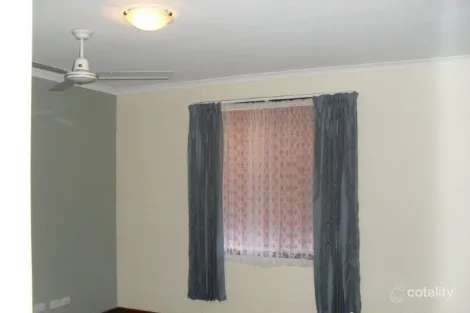 Property photo of 8 Borromei Mews Somerville WA 6430