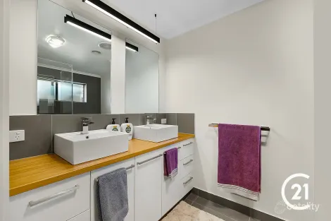 Property photo of 69 Lawson Drive Moama NSW 2731