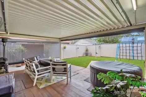 Property photo of 13 Cherrytree Place Waterford West QLD 4133