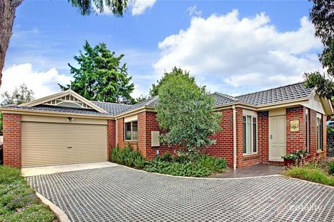 6a Faraday Rd, Croydon South, VIC 3136
