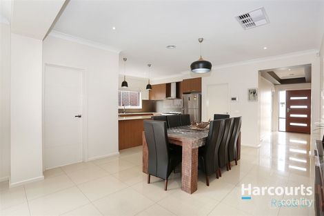 Property photo of 21 Dalwood Way Wollert VIC 3750