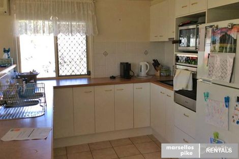 Property photo of 8 Sutherland Crescent Morayfield QLD 4506