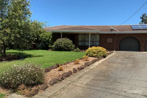 4 Chapel St, Yinnar, VIC 3869