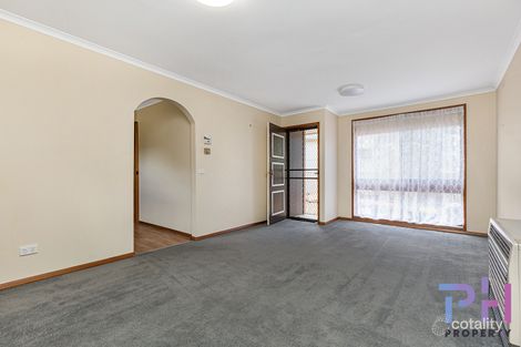 Property photo of 2/146 St Aidans Road Kennington VIC 3550